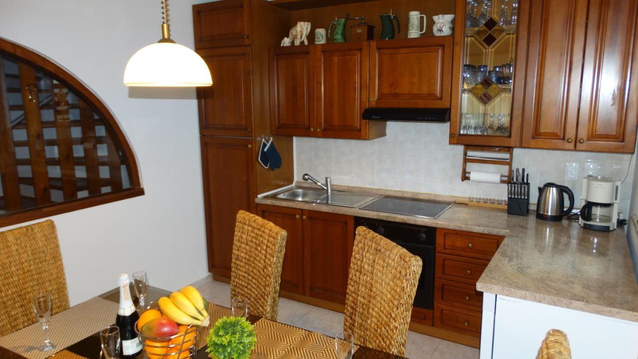 Almar Apartment Jusici Exterior photo