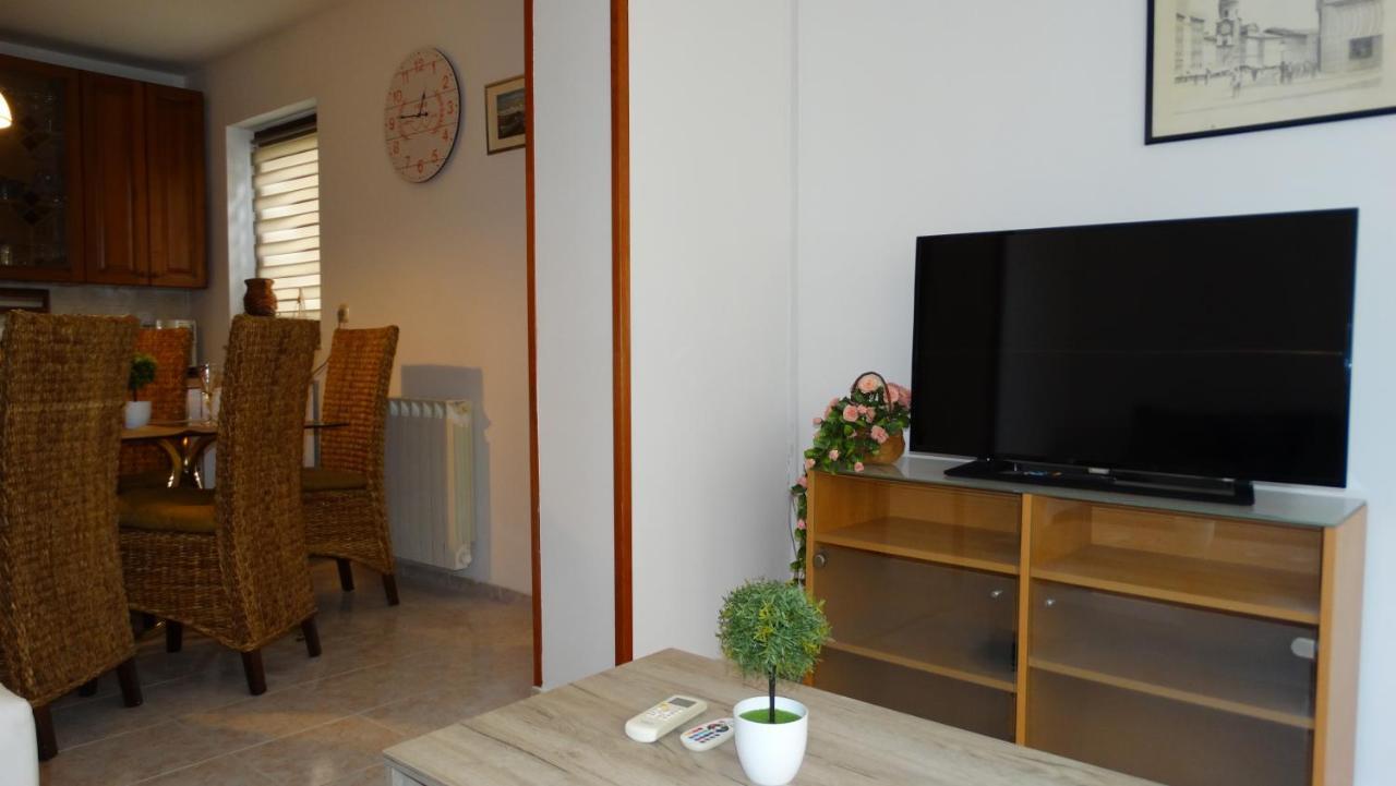 Almar Apartment Jusici Exterior photo